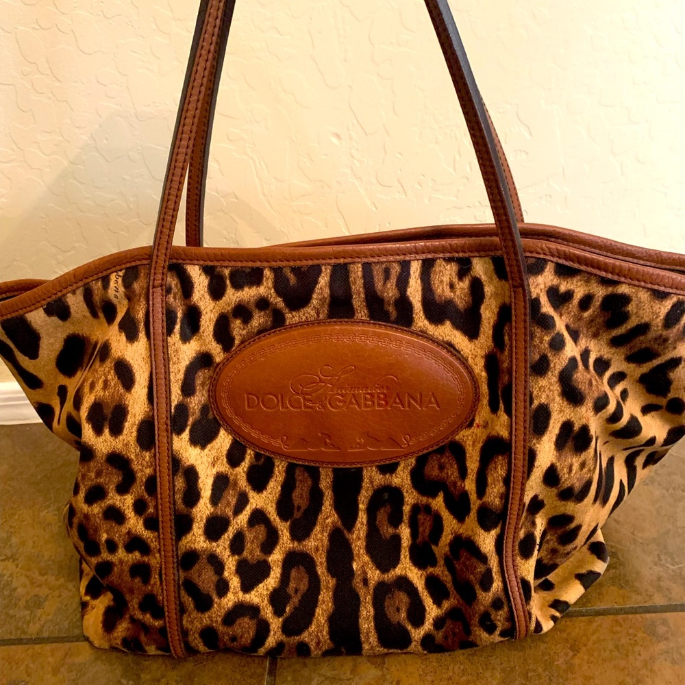 Authetic Dolce and Gabbana Animalier tote bag